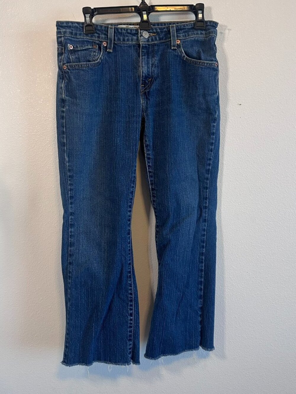 Levi’s 800 Boot Cut Jeans Size 8 Raw Hem Medium Wash